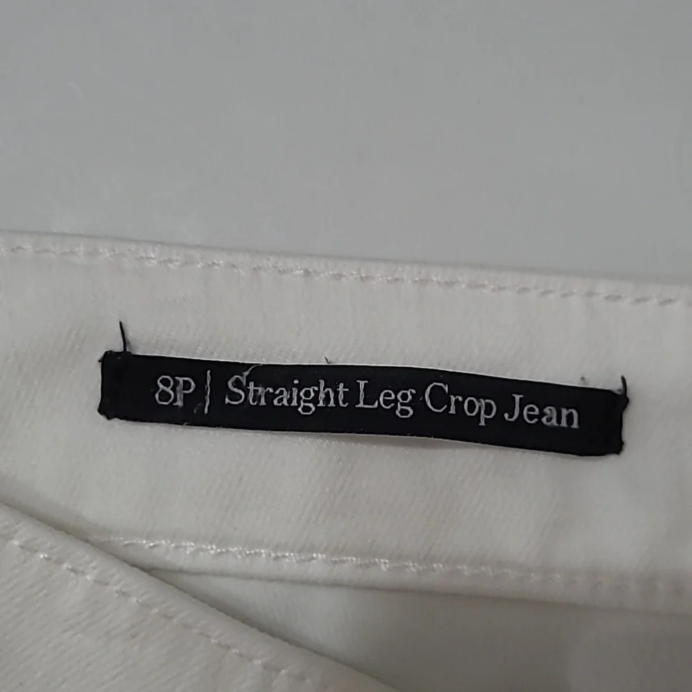 Talbots White Straight Leg Crop Jeans size 8 PETITE
